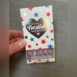 Red Aspen NAIL DASHES Fake Nails STARS STRIPES Red White Blue Press On NAILS
